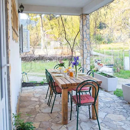 Apartment By The Sea Zuljana, Peljesac - 12058